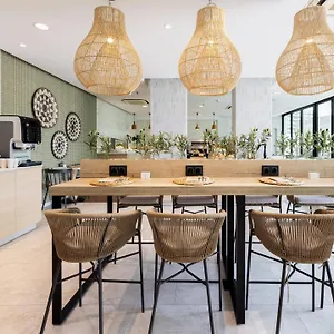 Alameda Centro Affiliated By Melia 4* Malaga